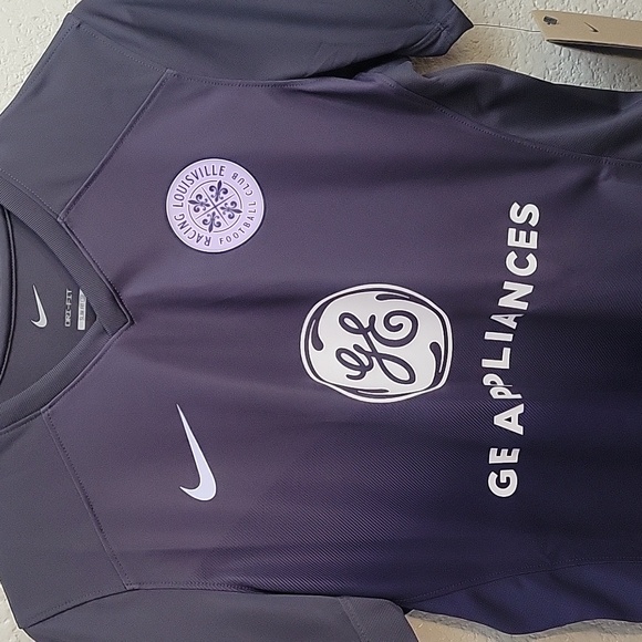 NWT Nike Racing Louisville FC Women's V-Neck Soccer Jersey Size Medium - Picture 4 of 16